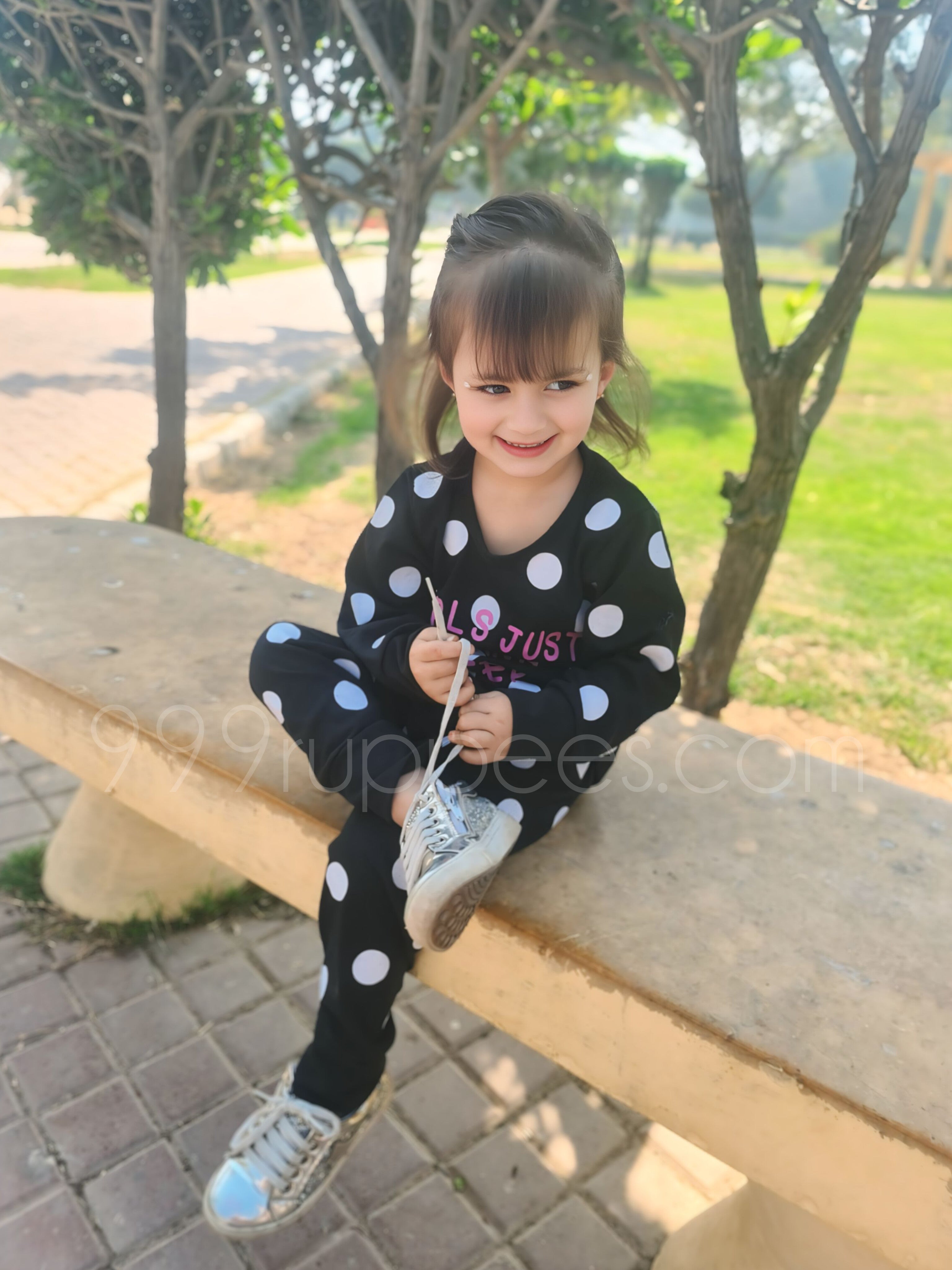 0001 Black Polka Dots Printed Full Sleeves T-shirt with Polka dot Printed Pajama Kids Suits (1 Pcs)